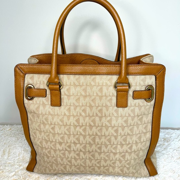 Authentic Michael Kors Hamilton Canvas Satchel - Picture 3 of 10